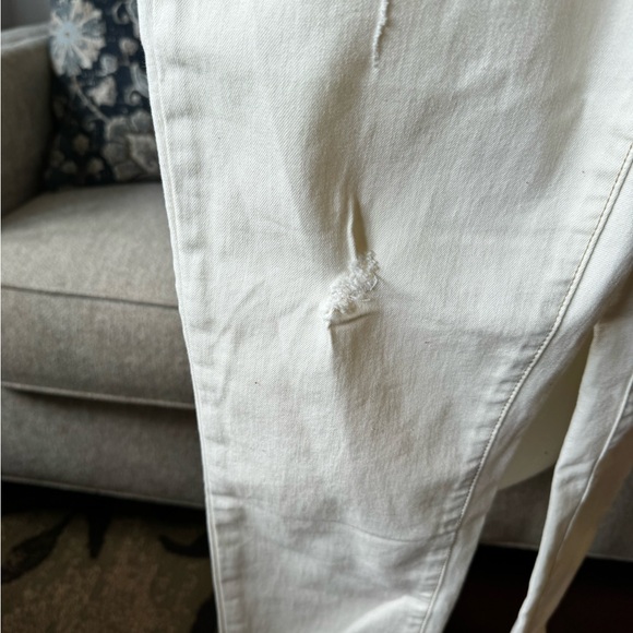 Nicole Miller New York  jeans, Cream color size 4 high rise ankle skinny - Picture 2 of 6